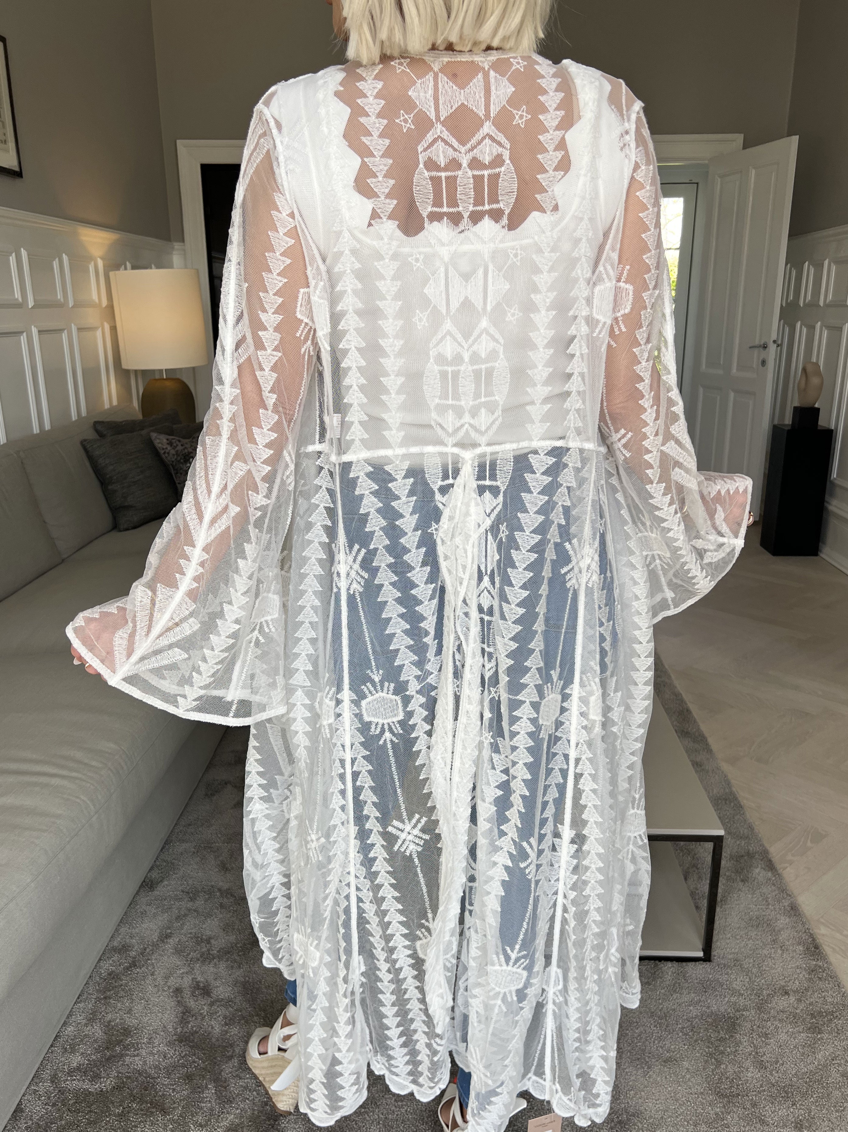 Ida - Lång transparent spetskimono